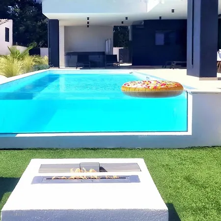 1 Villa Kožino